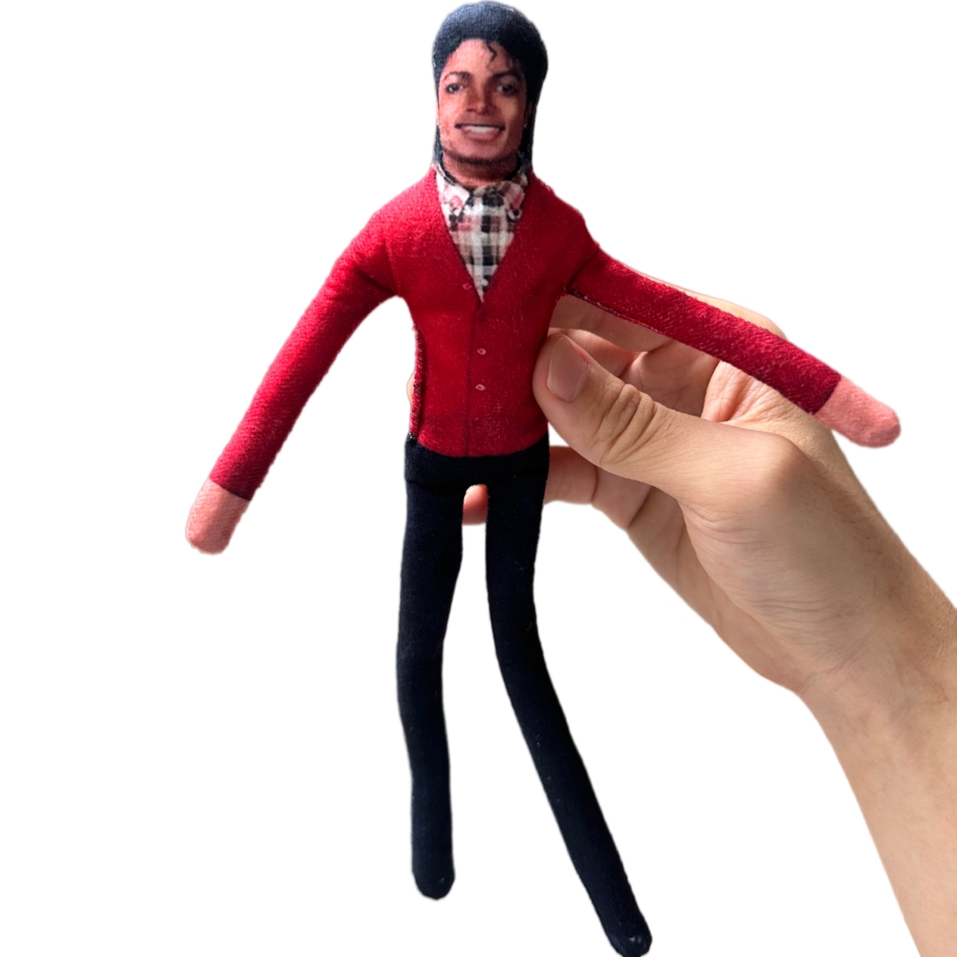 Muñeco de Peluche de Michael J - Anime Cosplay Prop reseña y precio