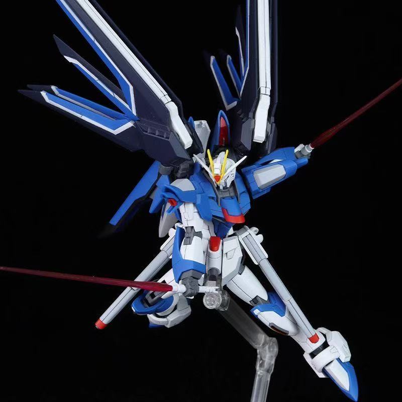 HG STTS-909 Rising Freedom Gun - Bandai Gundam Hg reseña y precio
